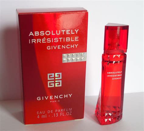 givenchy absolutely irrésistible douglas|irresistible Givenchy 2020.